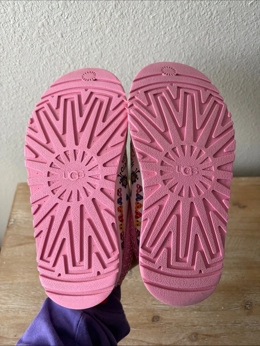 UGG Tazz Slipper Humberto Cruz Pop Sketch (Kids)